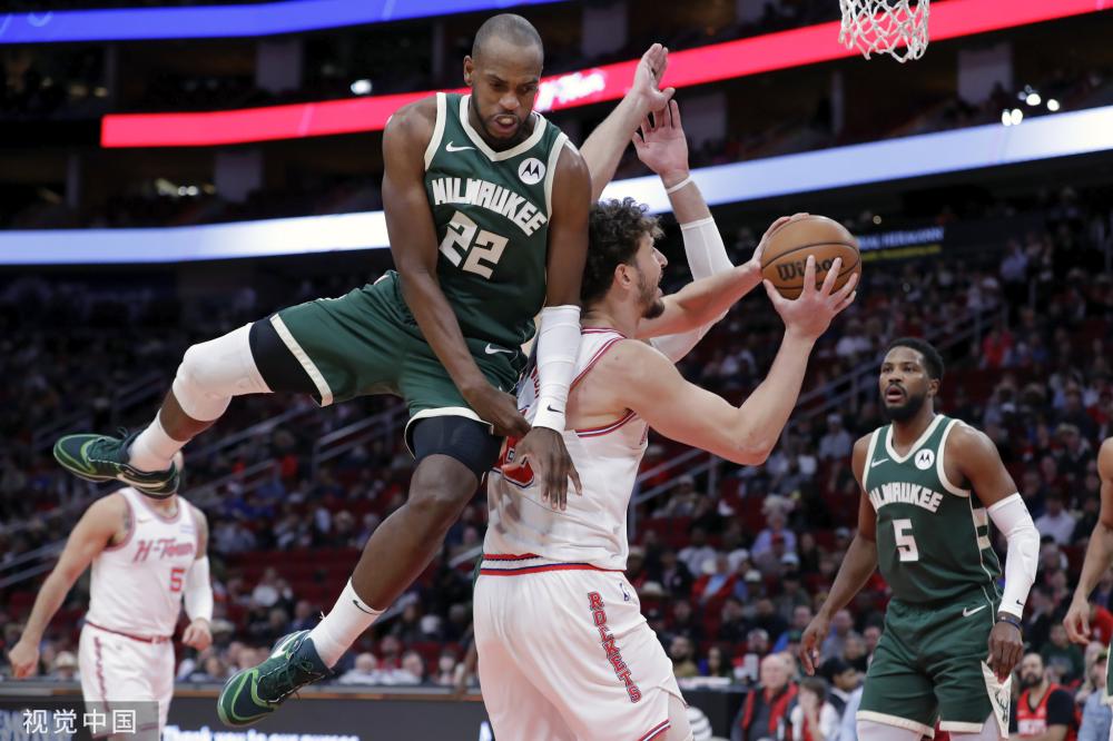 持高水平的 持高水平的