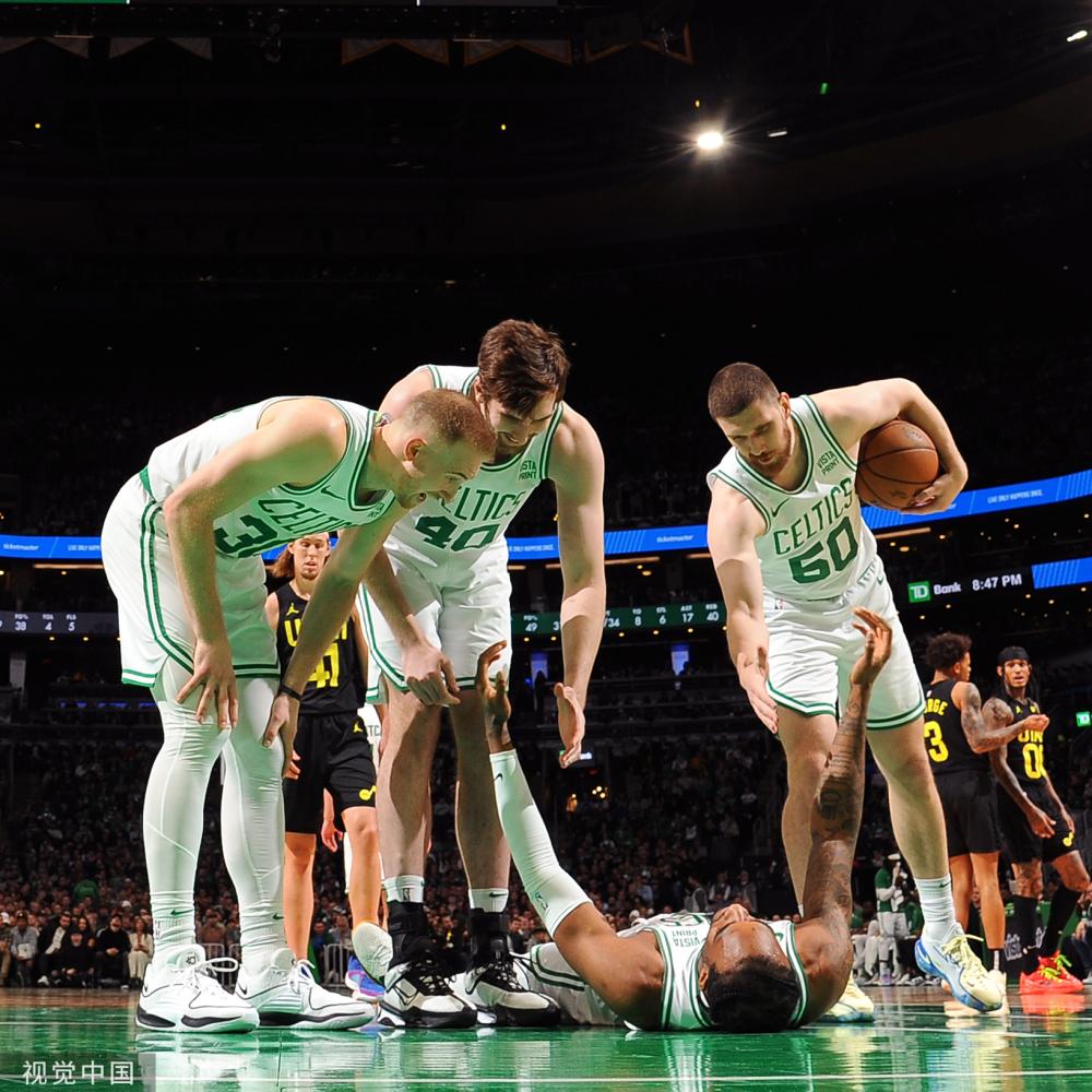 更融入了他 更融入了他